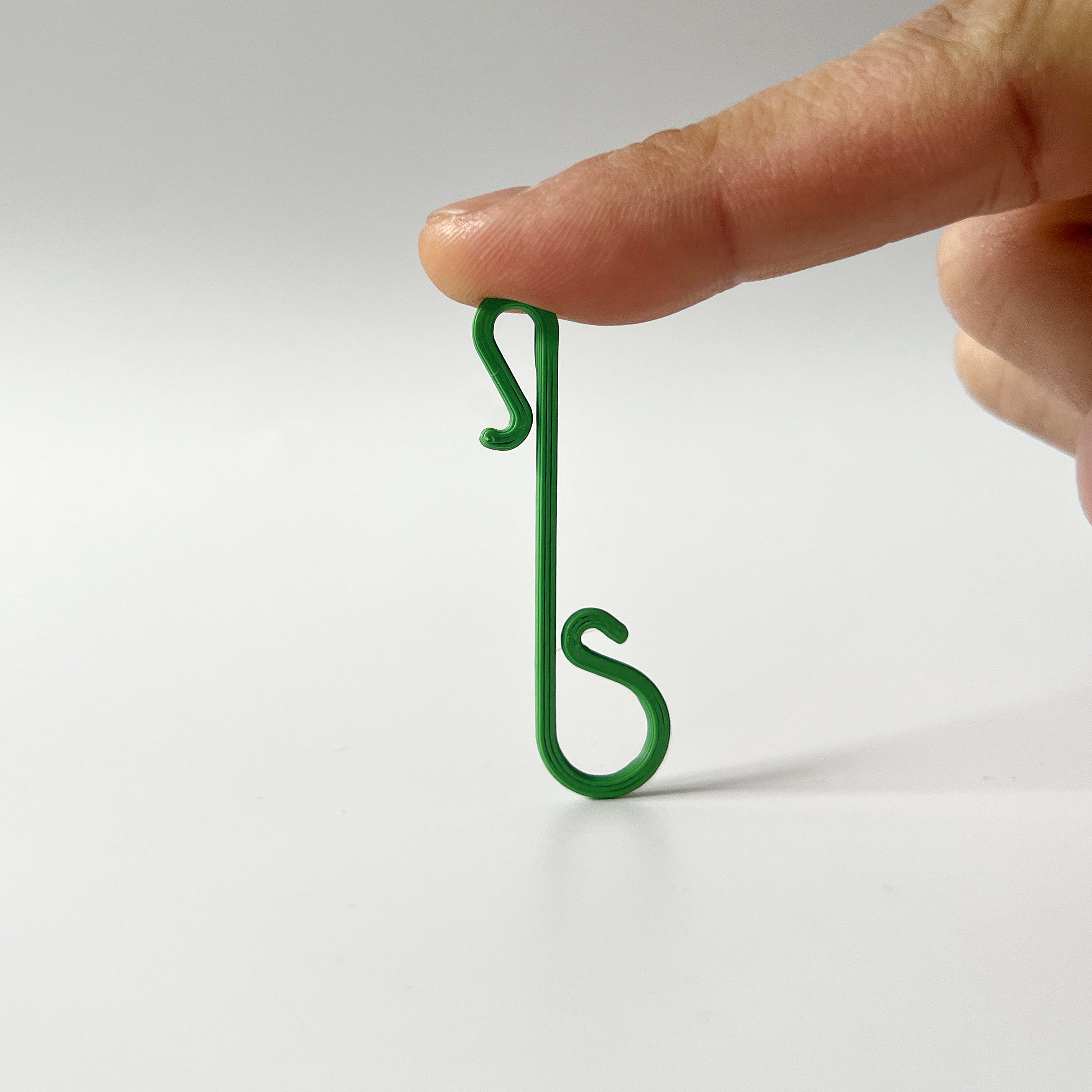 Kavlji za božične okraske - več barv