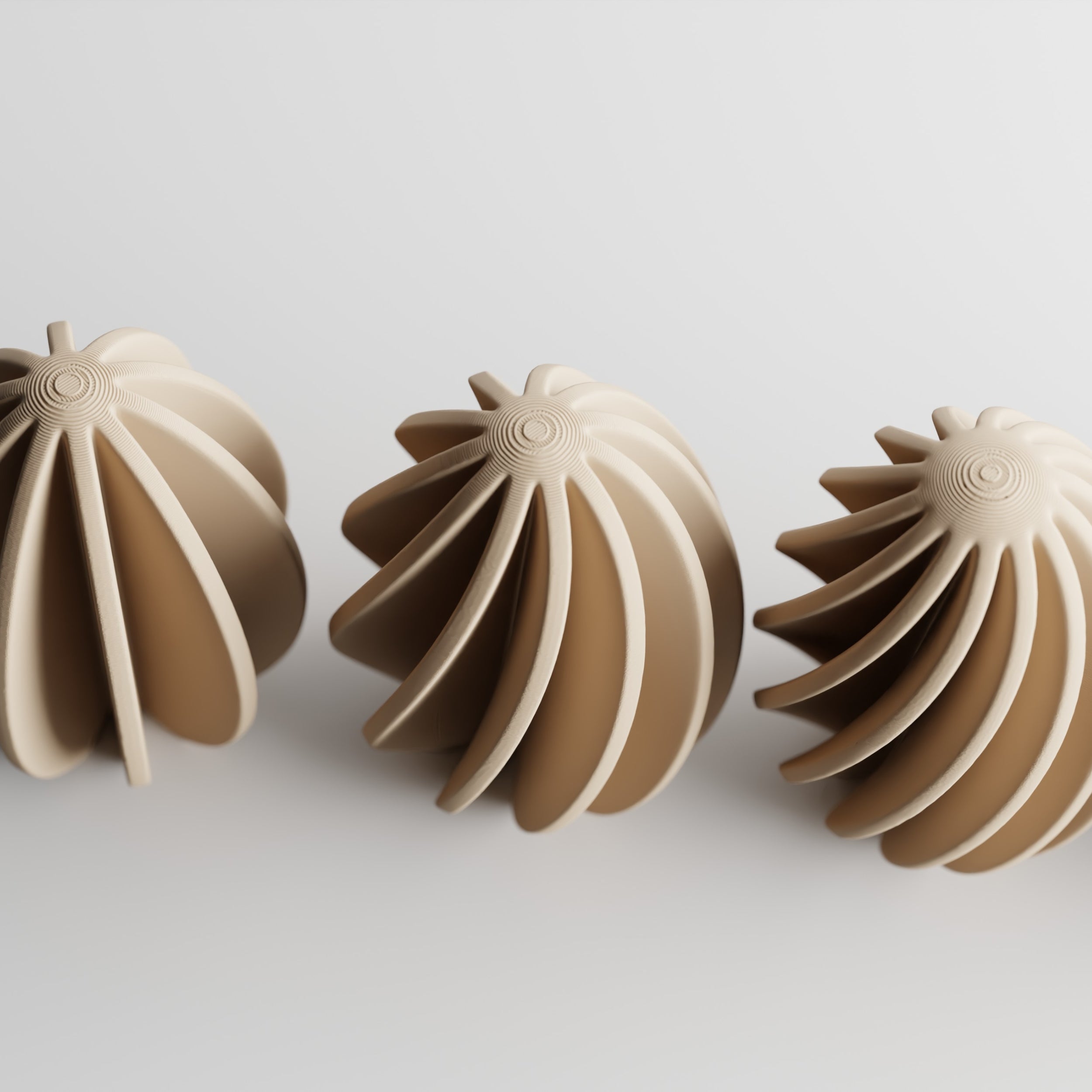 TWIST Easter Egg Set of 5