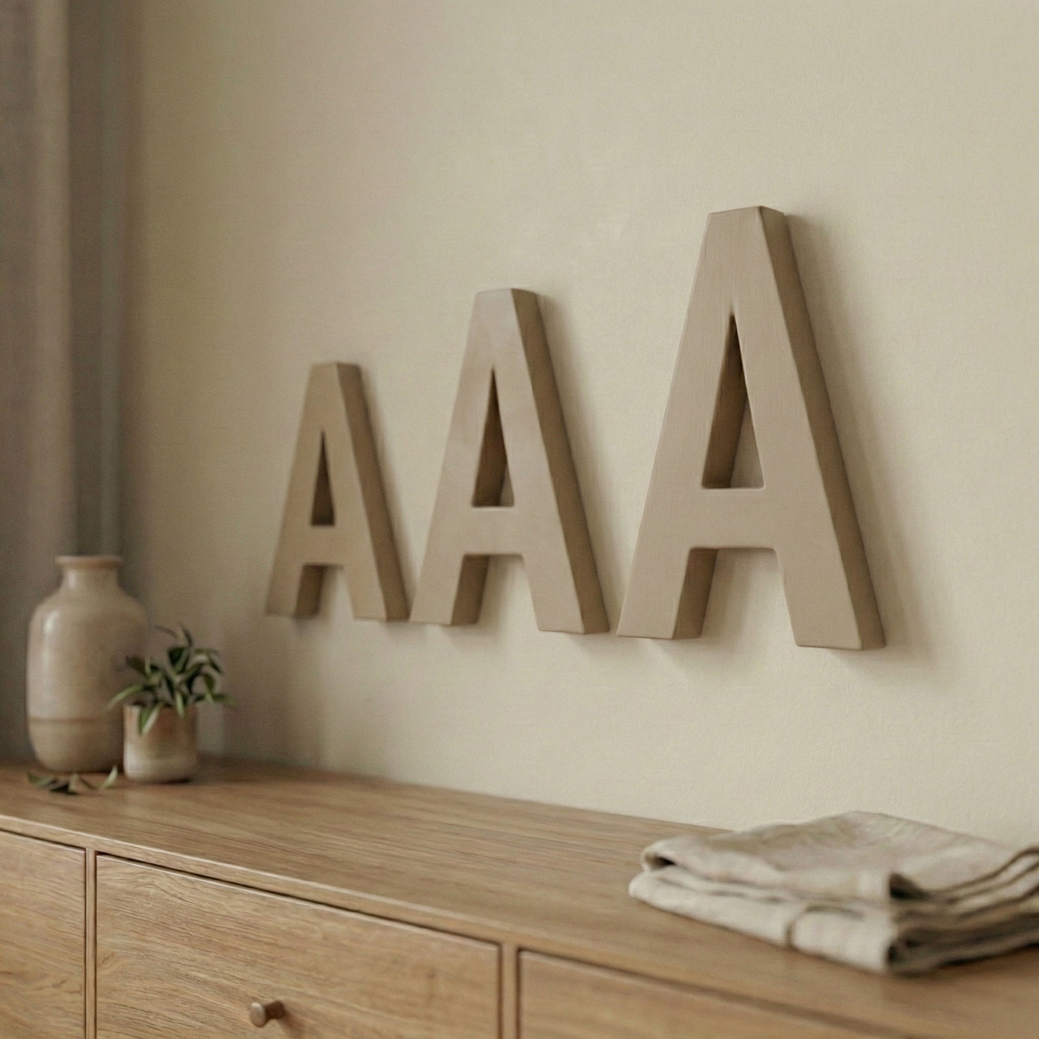 Napis za steno po želji, bež