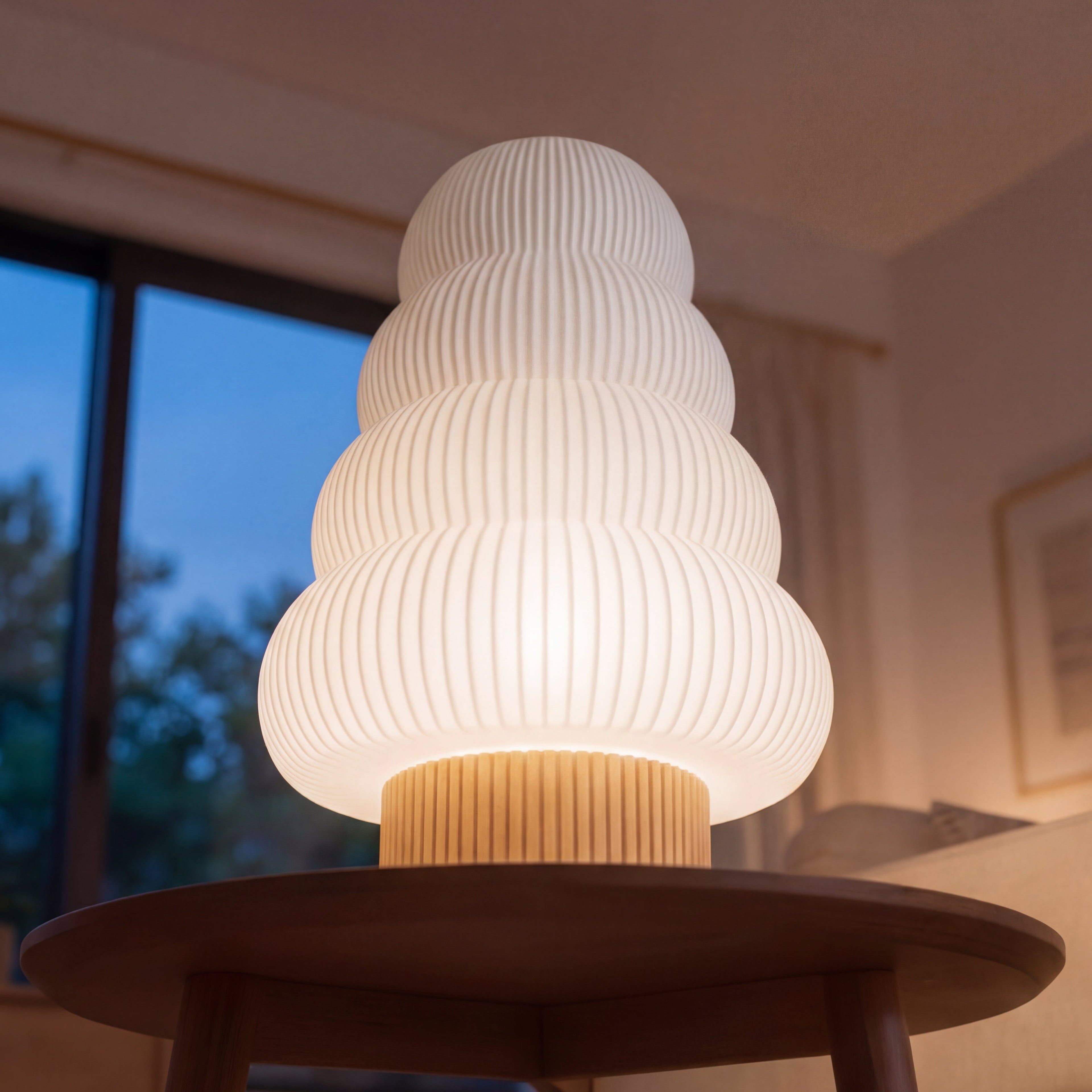 KUMO CIRRUS namizna svetilka