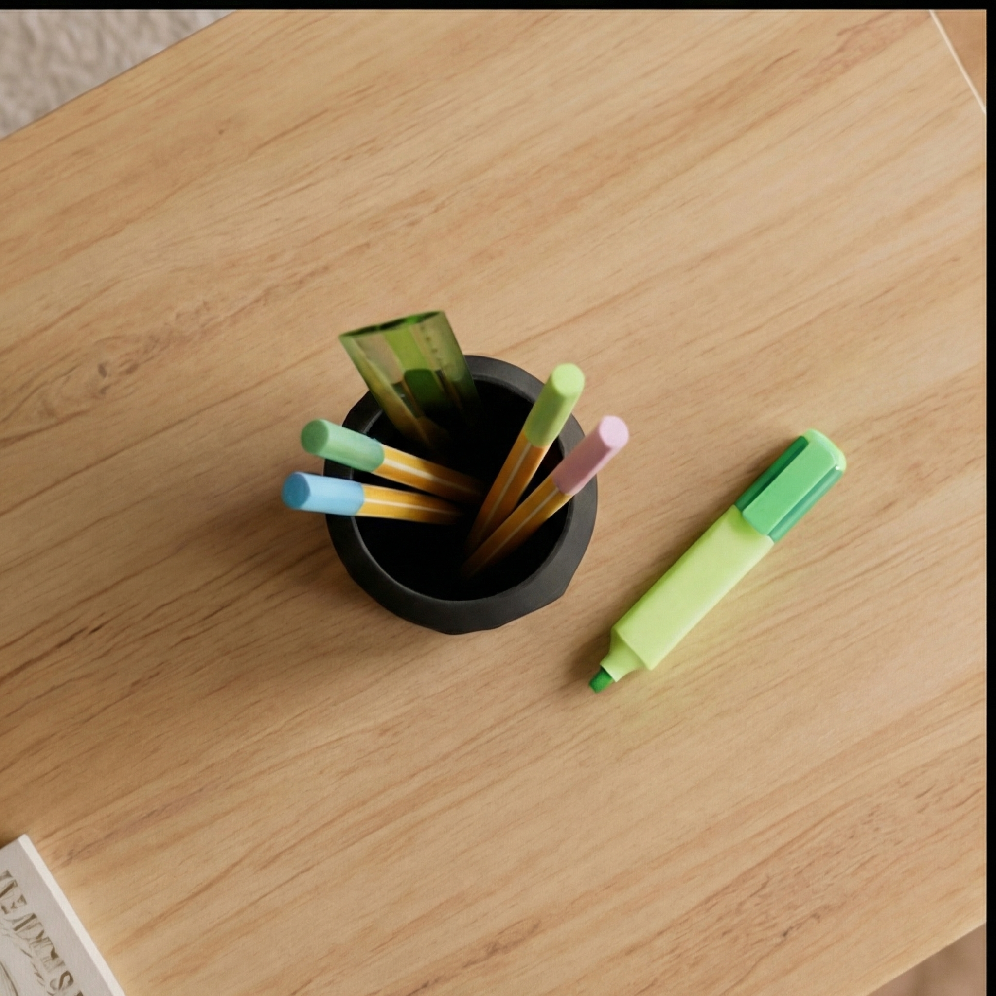 SCRIBBLE CAN držalo za pisala