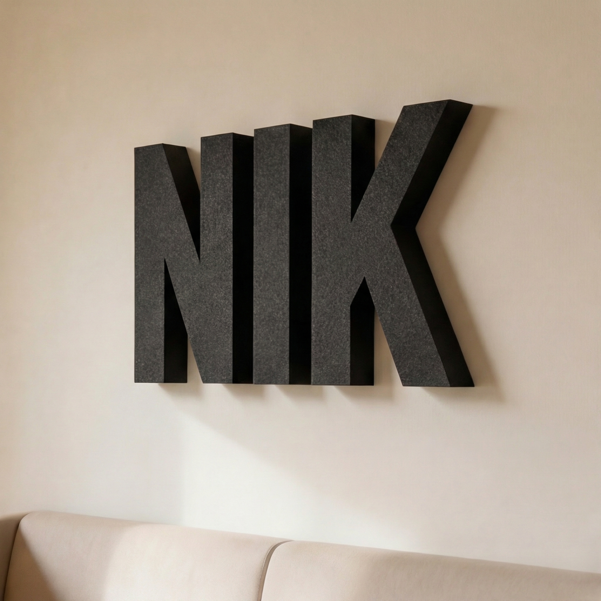 Črn 3D napis po želji