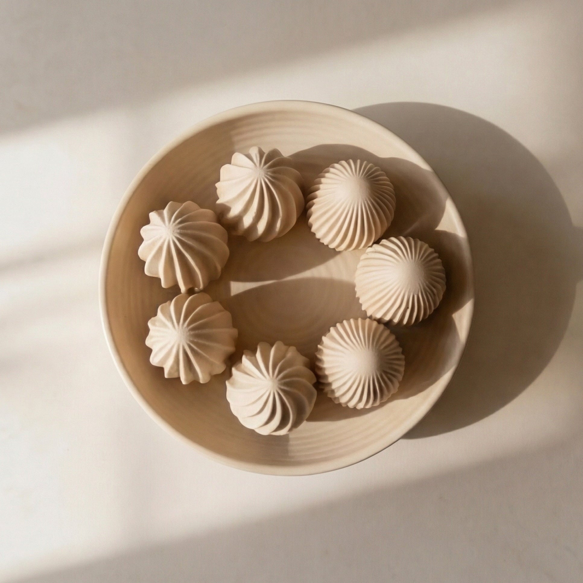 TWIST Easter Egg Set of 5